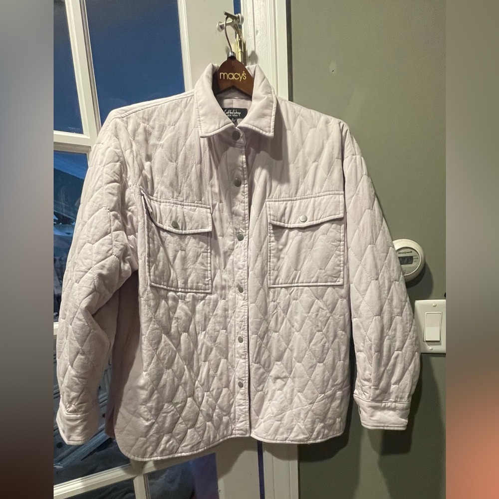Coffee Shop. Pale lilac quilted 100% cotton Shacket. Medium.